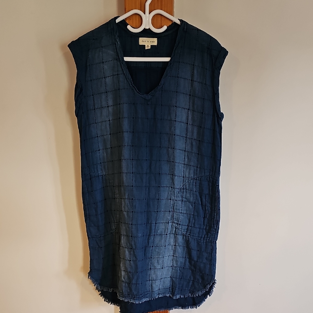 cloth & stone Blue Textured Tunic Top